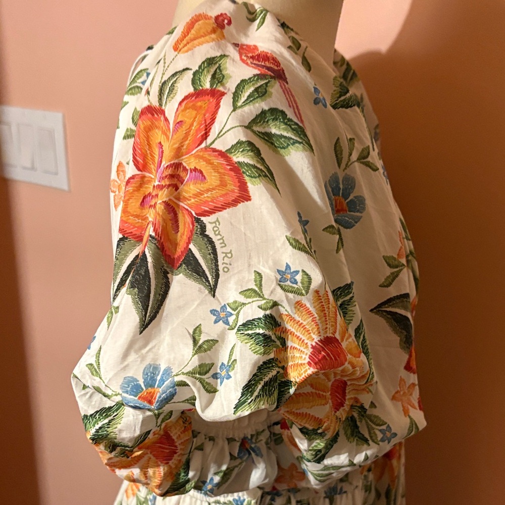Floral Open-Back Puff Sleeve Mini Dress - White Floral - Picture 5 of 8